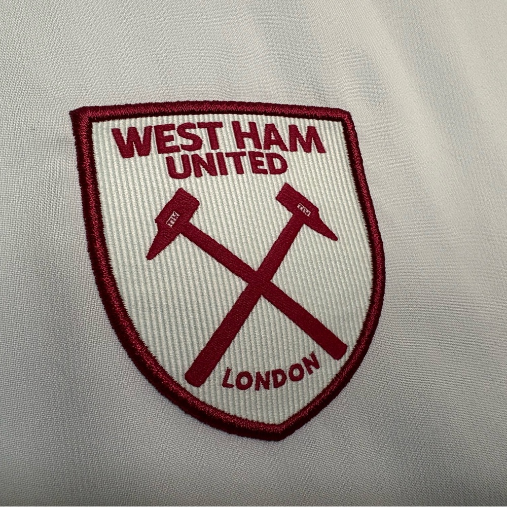 Umbro West Ham United London Jacket YXL Mint Green w/Maroon